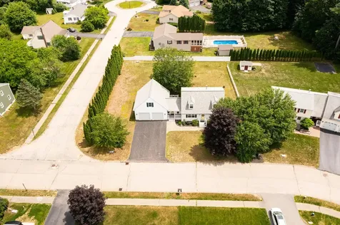 477 Stockdale Circle Rollinsford NH 03869