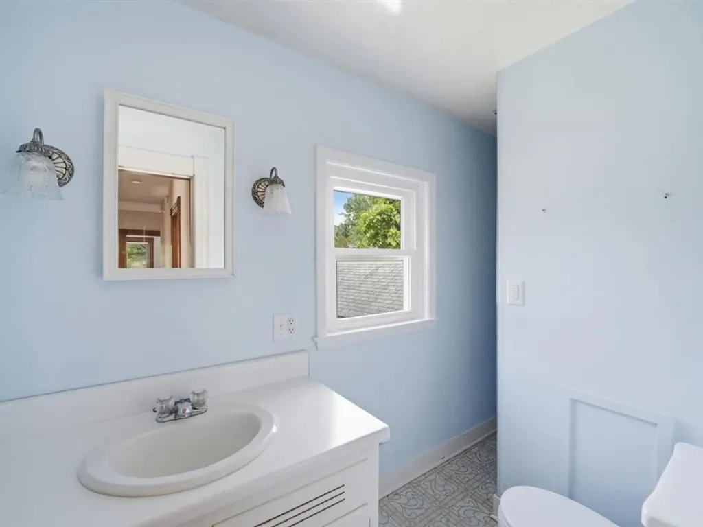36 Henry Street Burlington VT 05401