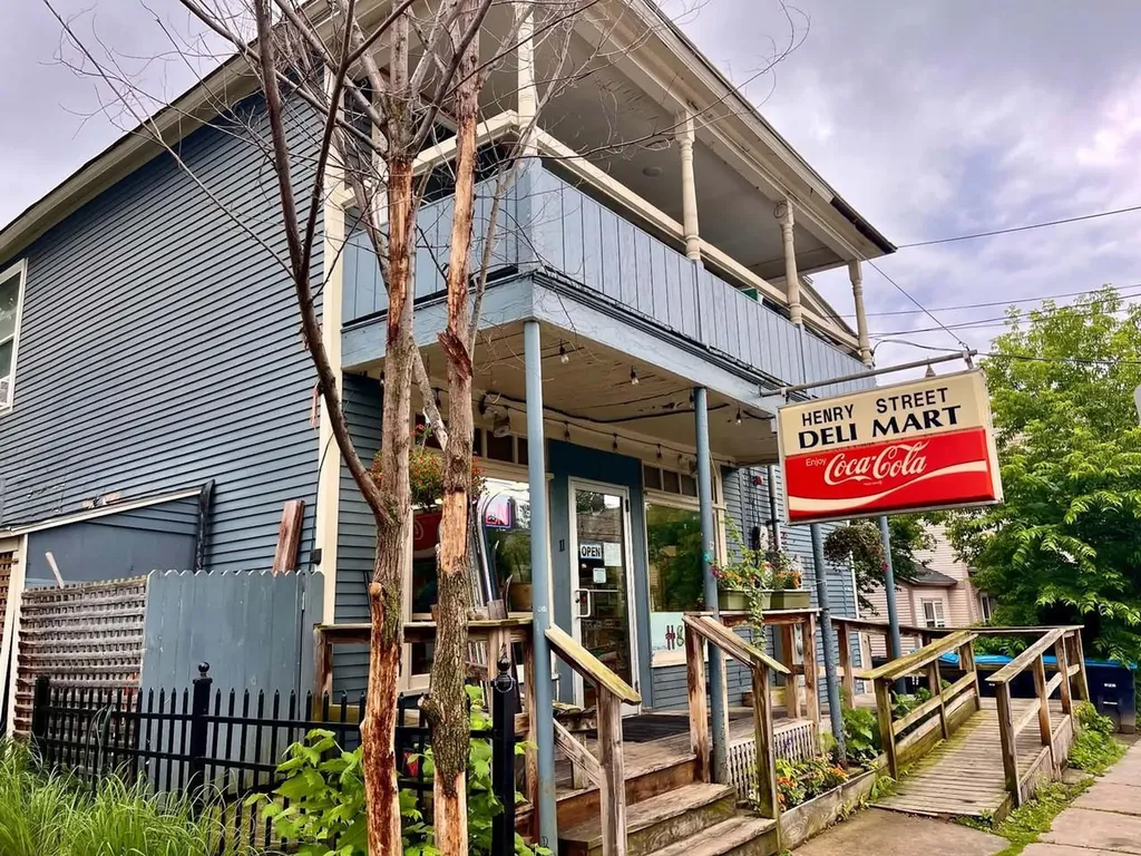 36 Henry Street Burlington VT 05401