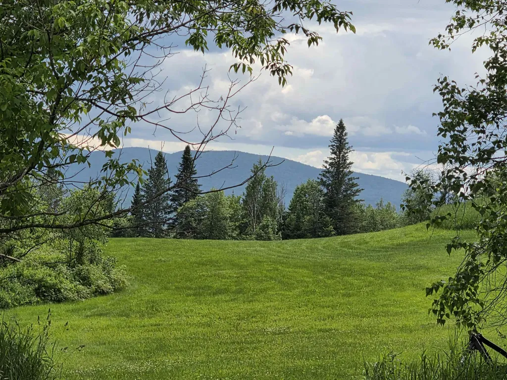 111 Piper Hill Road Colebrook NH 03576