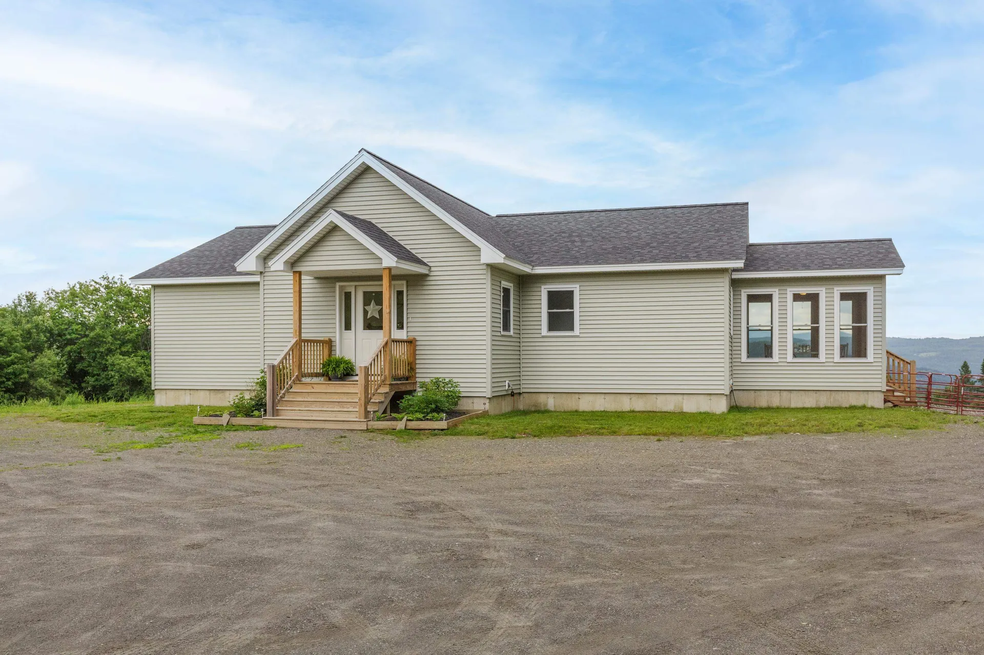 111 Piper Hill Road Colebrook NH 03576