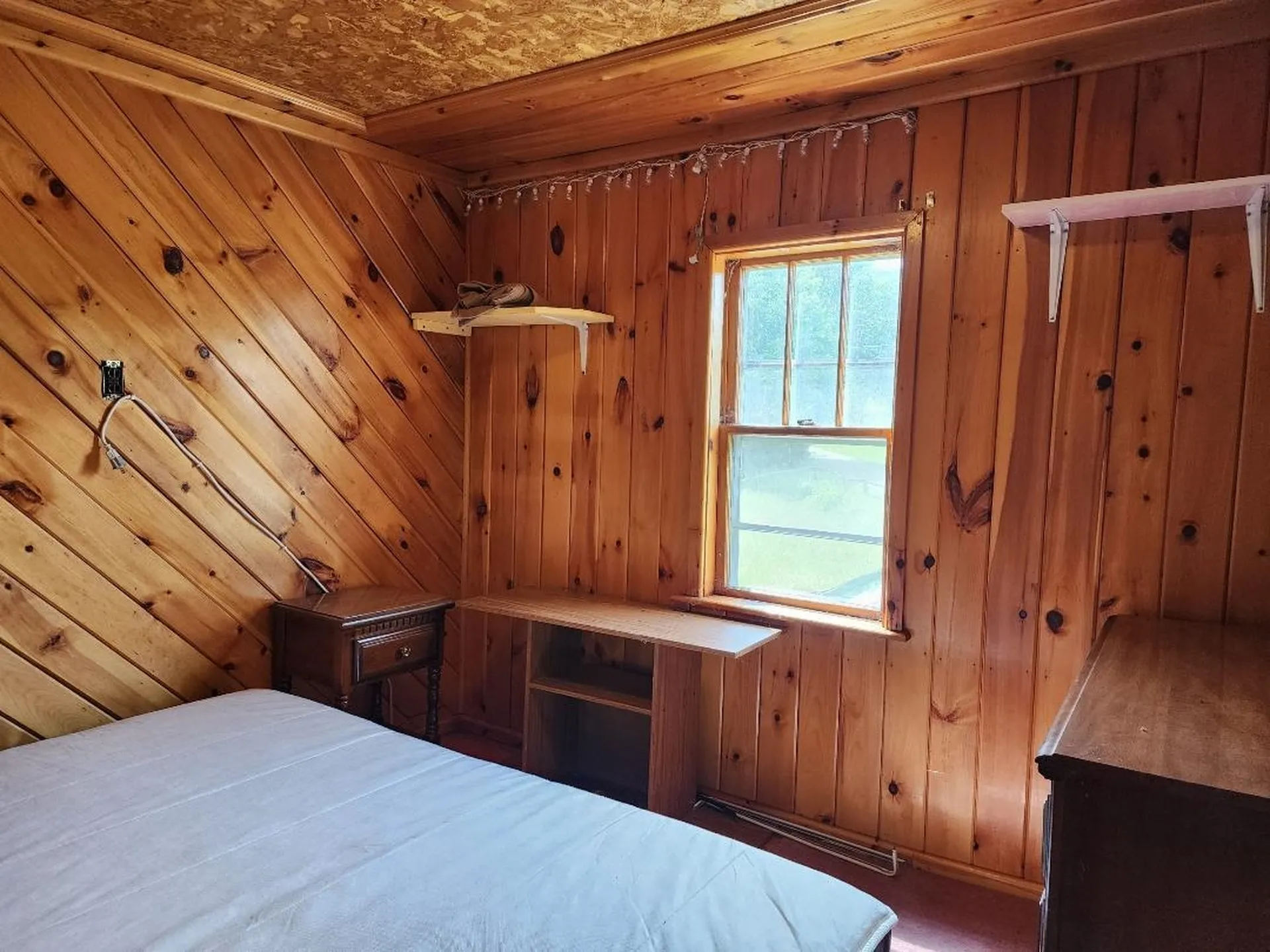 24 Braggs Bay Road Errol NH 03579