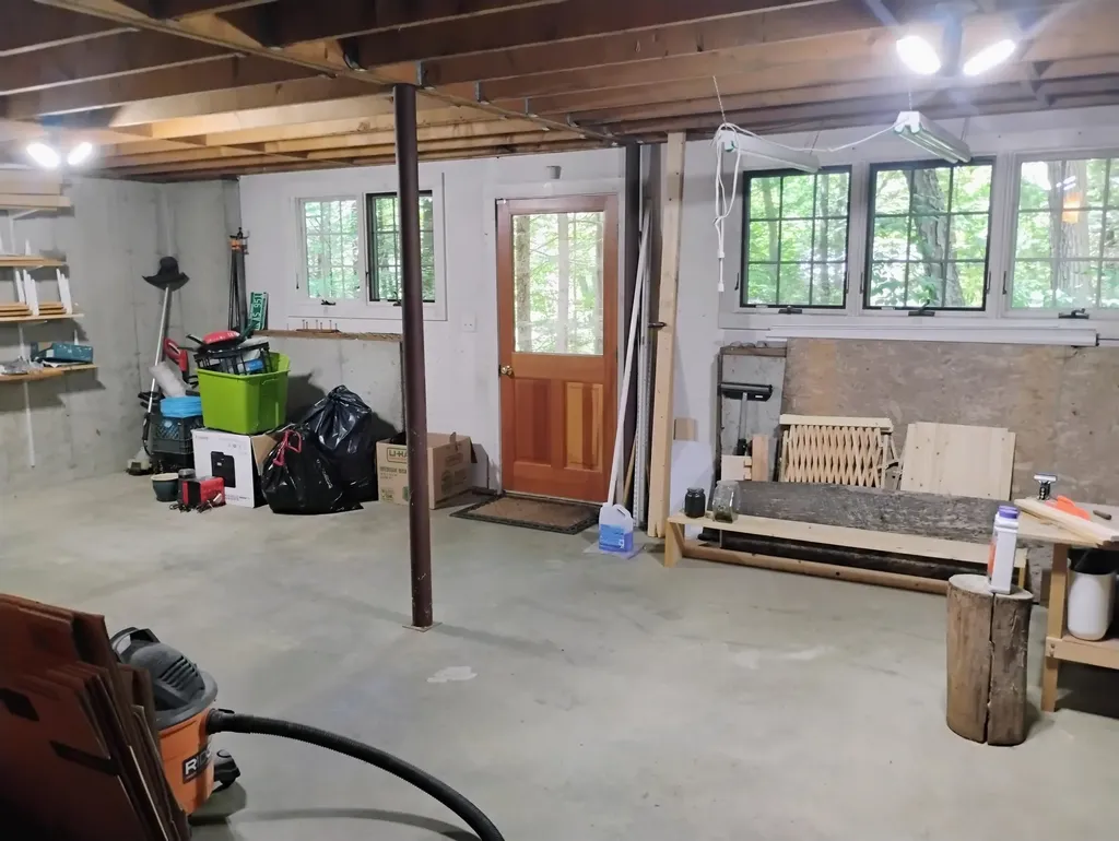160 Akley Road Brattleboro VT 05301