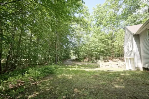 12 Anne Drive Hampstead NH 03841