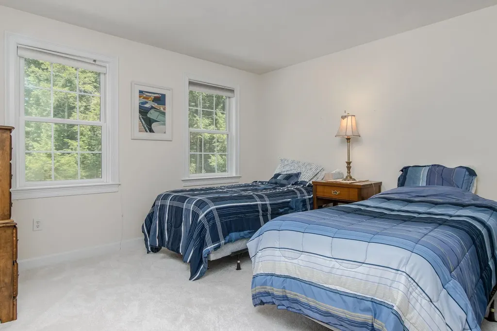 57 Beard Road New Boston NH 03070