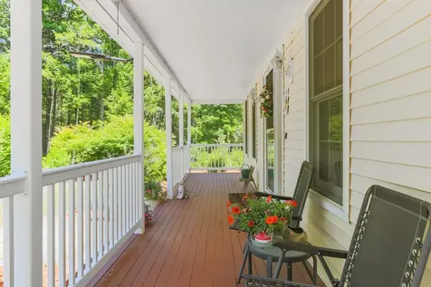 57 Beard Road New Boston NH 03070