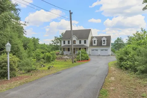 57 Beard Road New Boston NH 03070
