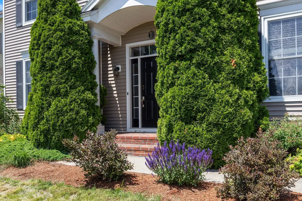 32 Kendrick Drive South Burlington VT 05403