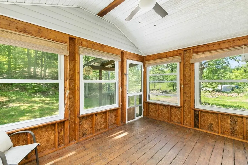 98 Hurricane Road Belmont NH 03220