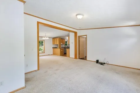 98 Hurricane Road Belmont NH 03220