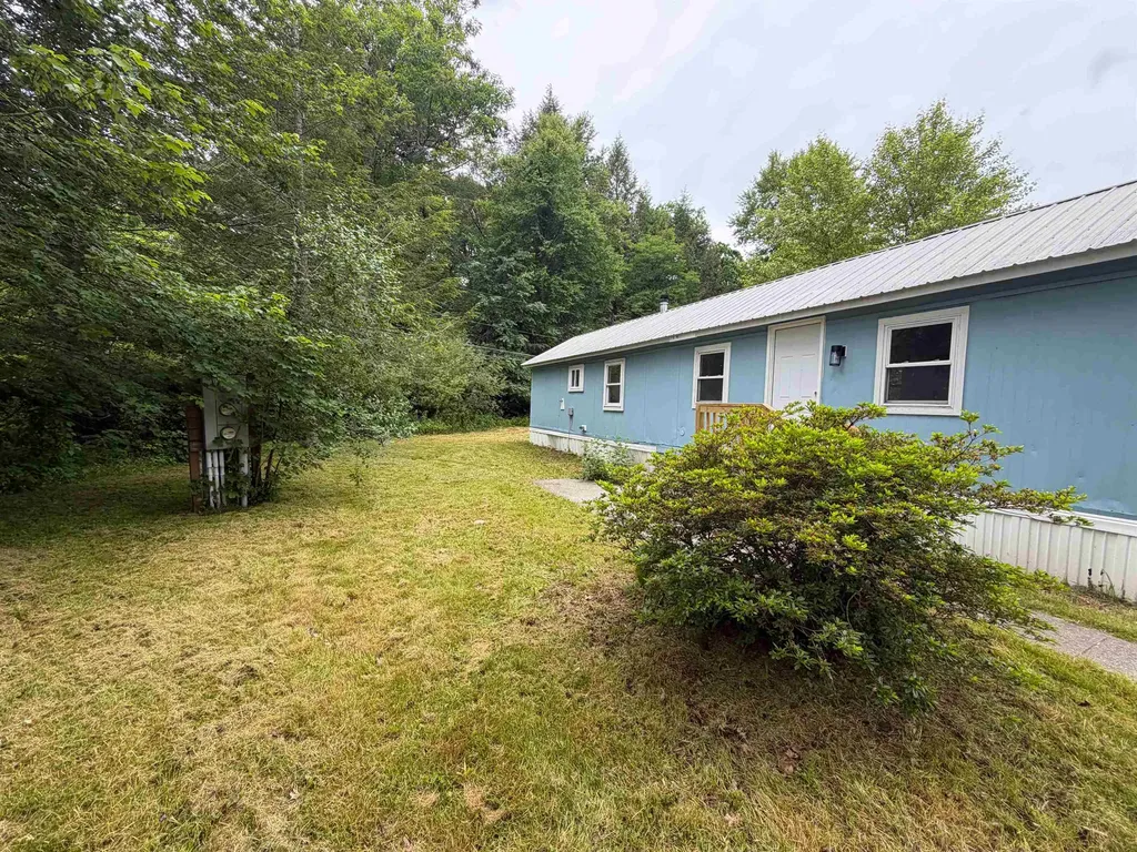 22 Valley Road Brattleboro VT 05301