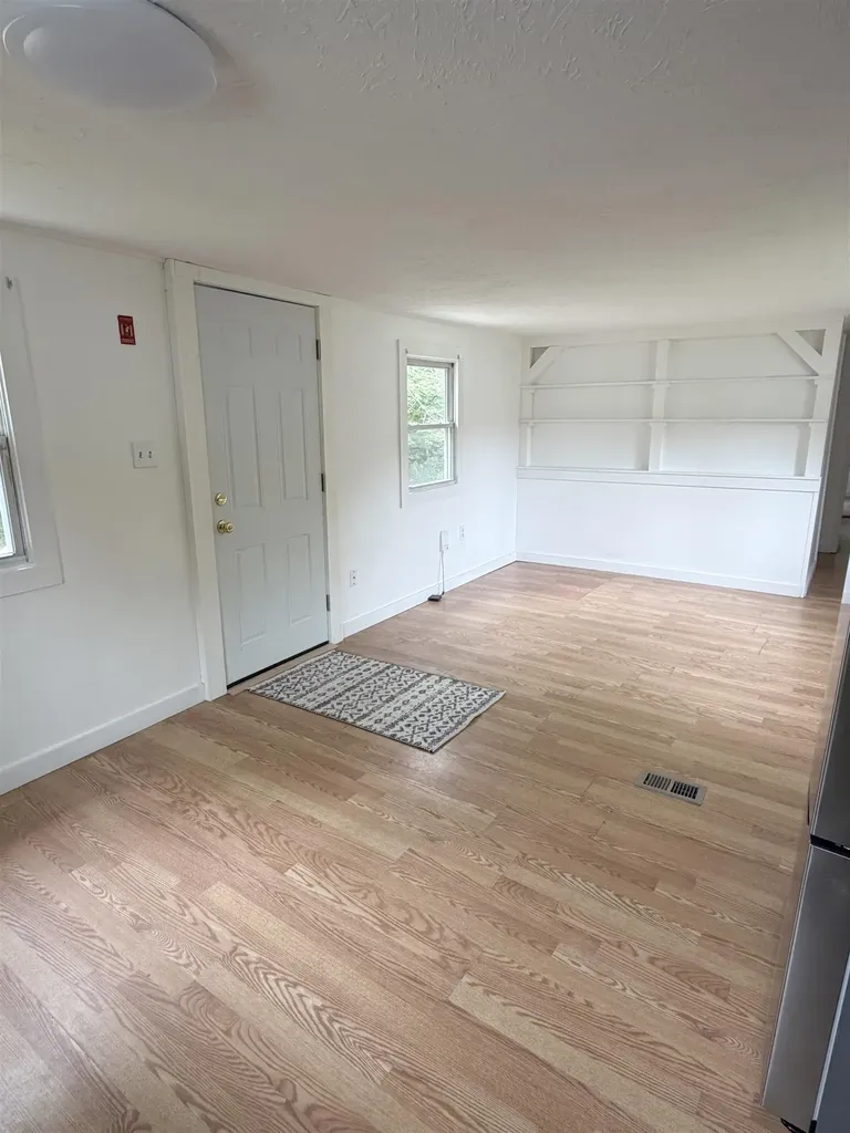 22 Valley Road Brattleboro VT 05301