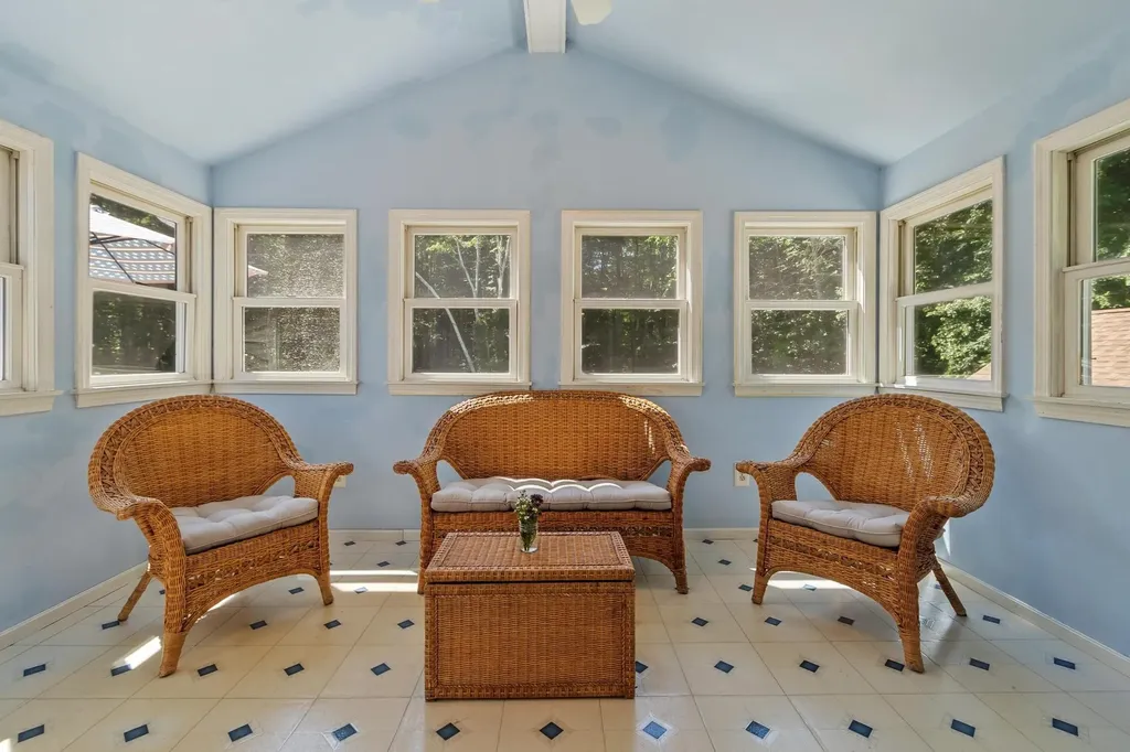 25 Sawyer Avenue Atkinson NH 03811