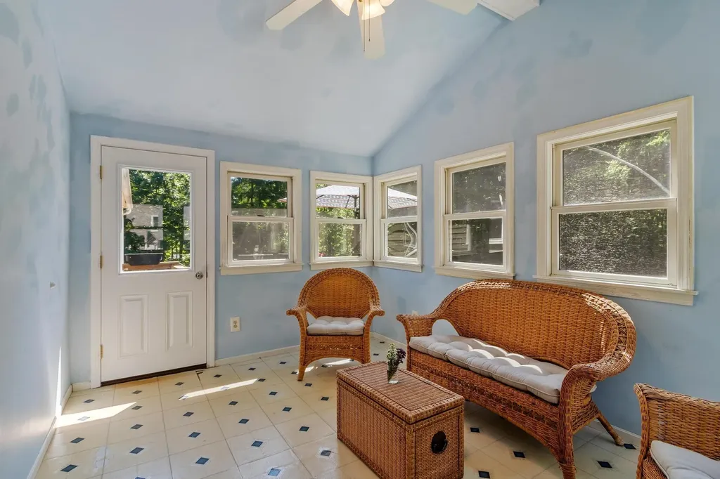 25 Sawyer Avenue Atkinson NH 03811