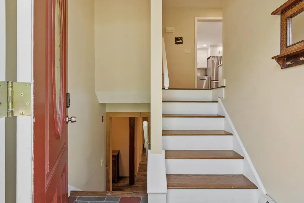25 Sawyer Avenue Atkinson NH 03811