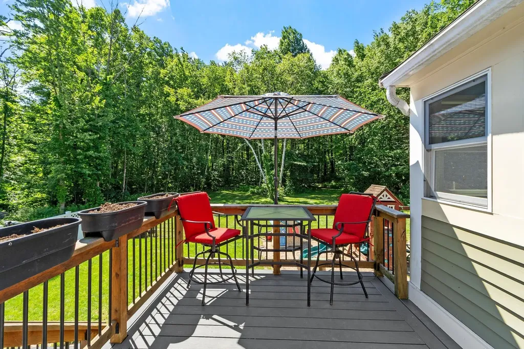 25 Sawyer Avenue Atkinson NH 03811
