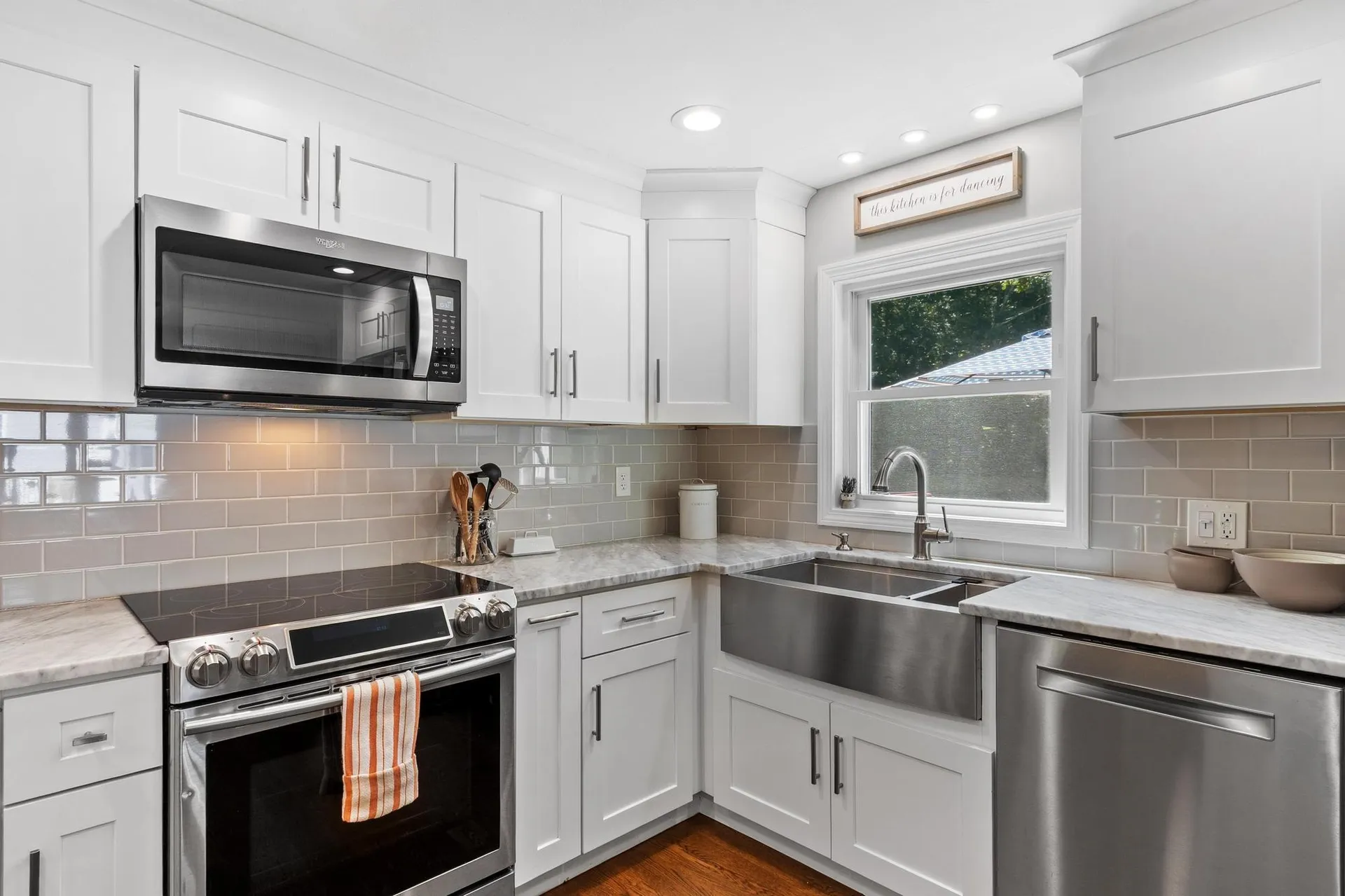 25 Sawyer Avenue Atkinson NH 03811