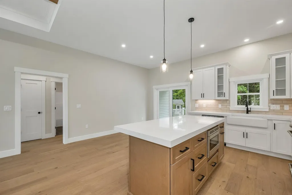291 Sterling Drive Laconia NH 03246