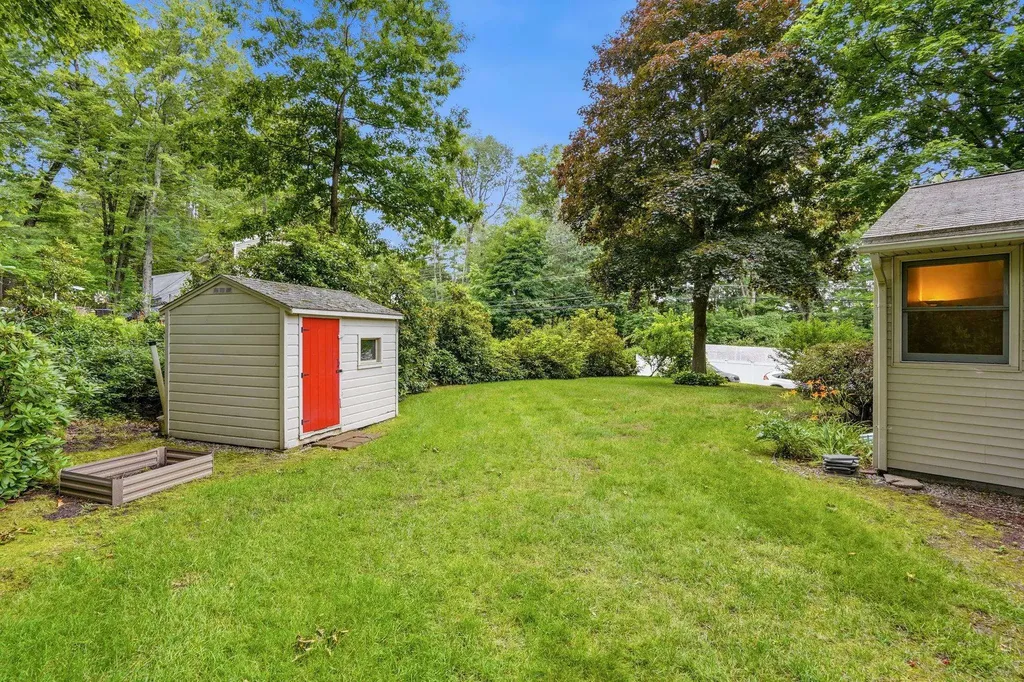 90 Webster Street Milford NH 03055