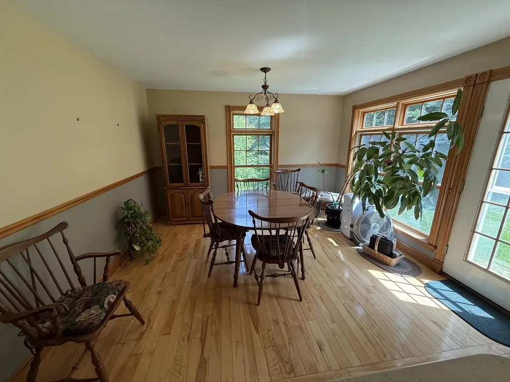 82 Spring Creek Road St. Johnsbury VT 05819
