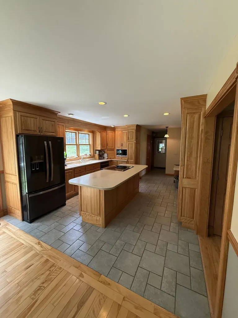 82 Spring Creek Road St. Johnsbury VT 05819