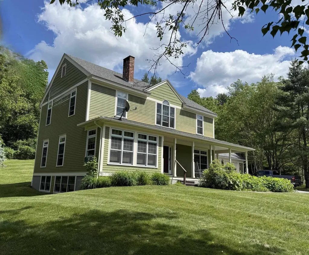 82 Spring Creek Road St. Johnsbury VT 05819