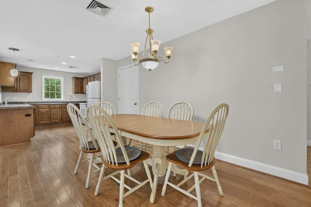 59 Cluff Road Salem NH 03079