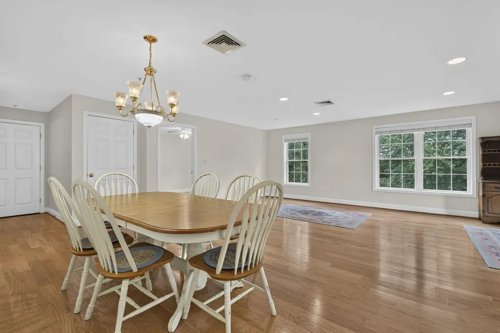 59 Cluff Road Salem NH 03079