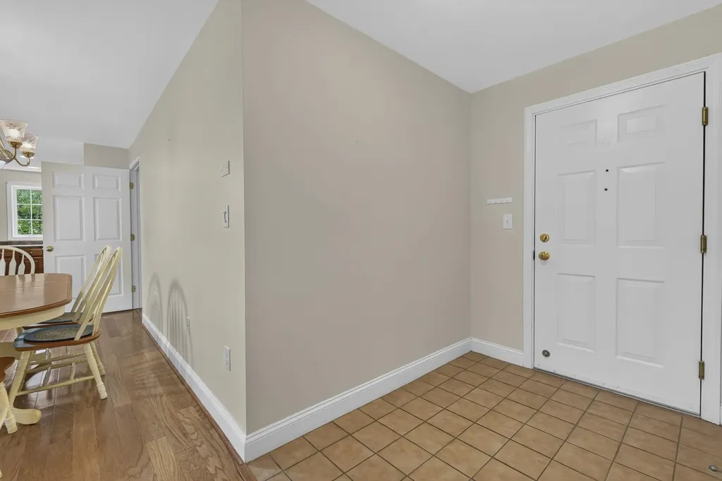 59 Cluff Road Salem NH 03079