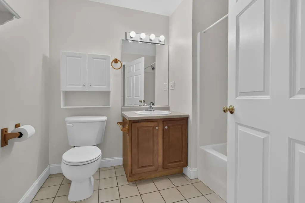 59 Cluff Road Salem NH 03079