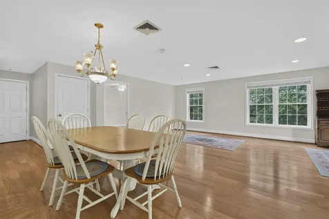 59 Cluff Road Salem NH 03079