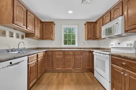 59 Cluff Road Salem NH 03079