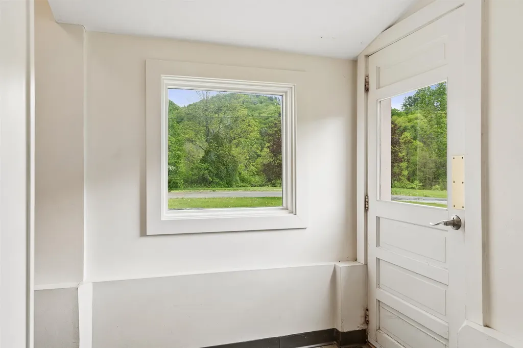 4 Larkin Road Tunbridge VT 05077