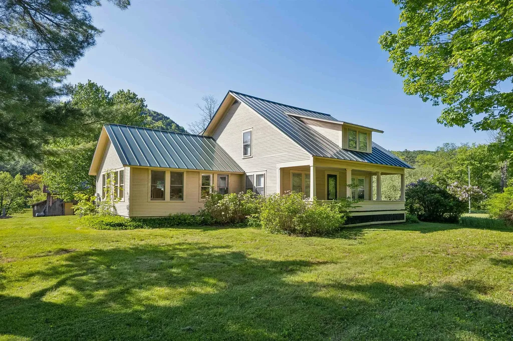 4 Larkin Road Tunbridge VT 05077