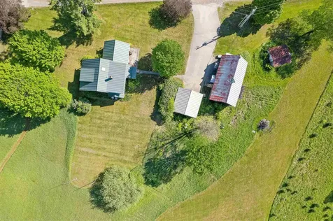 4 Larkin Road Tunbridge VT 05077