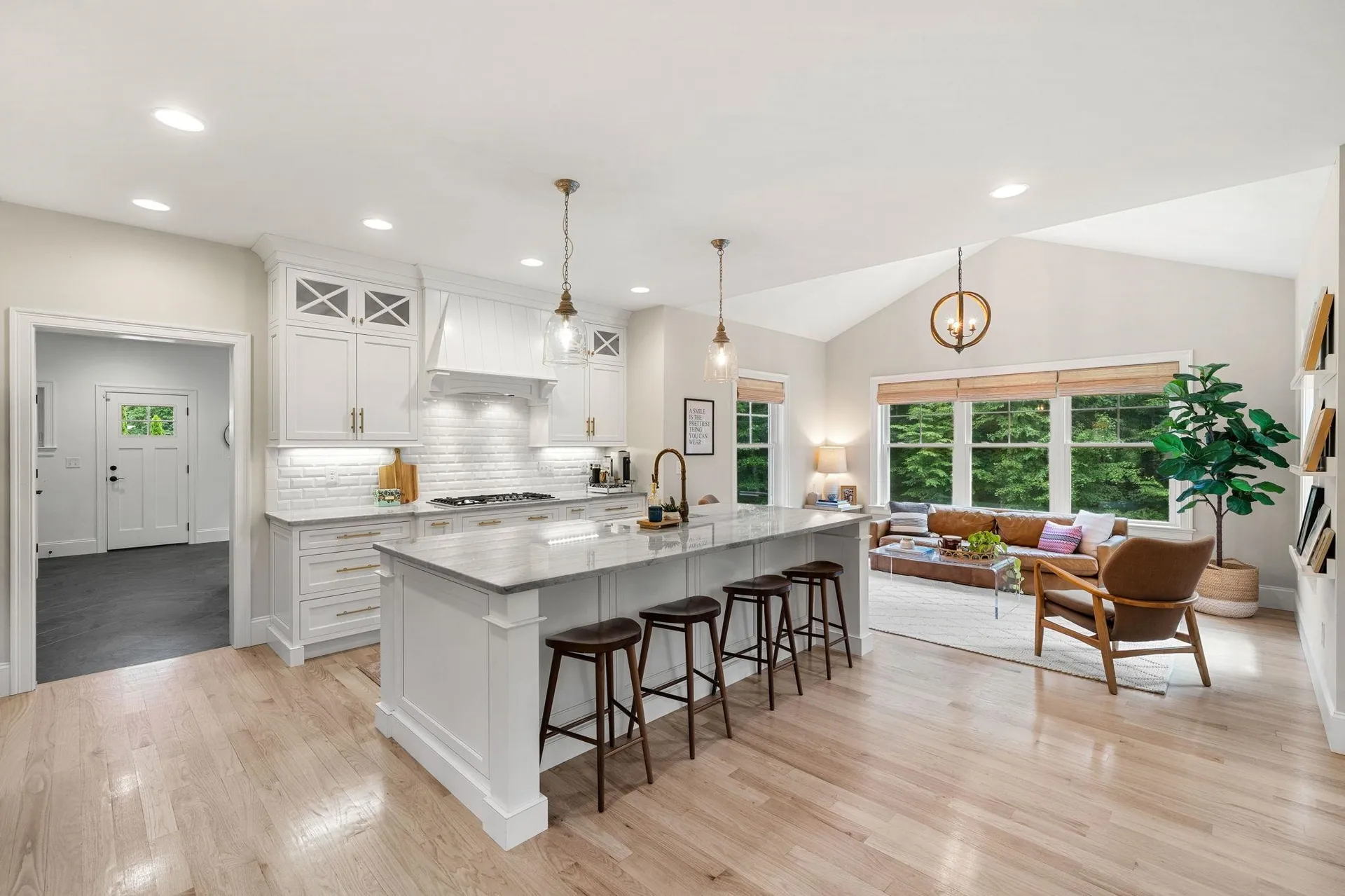 32 Settlers Court Bedford NH 03110