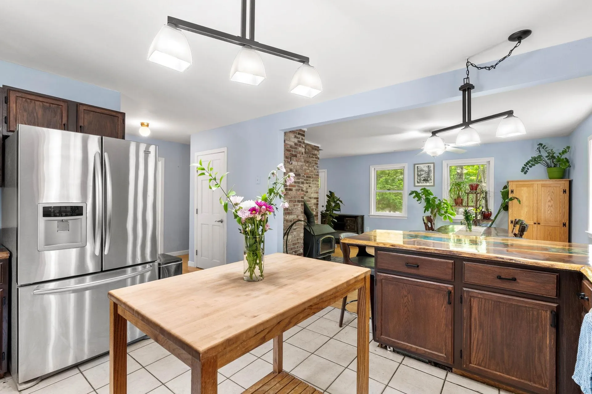 9 Pondview Road Weare NH 03281