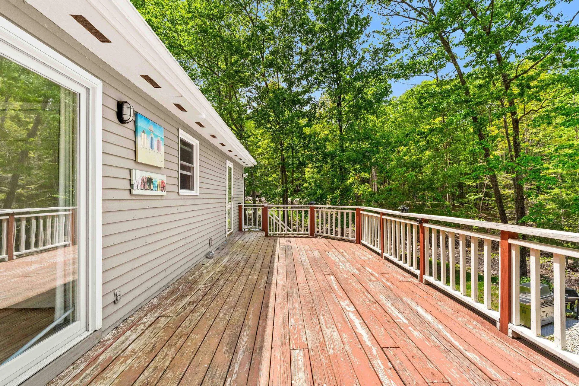 9 Pondview Road Weare NH 03281
