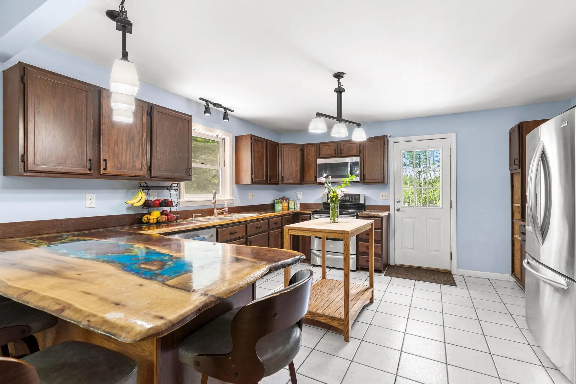 9 Pondview Road Weare NH 03281