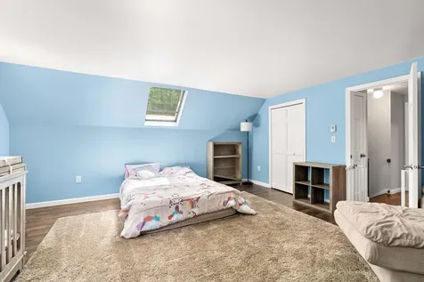 9 Pondview Road Weare NH 03281