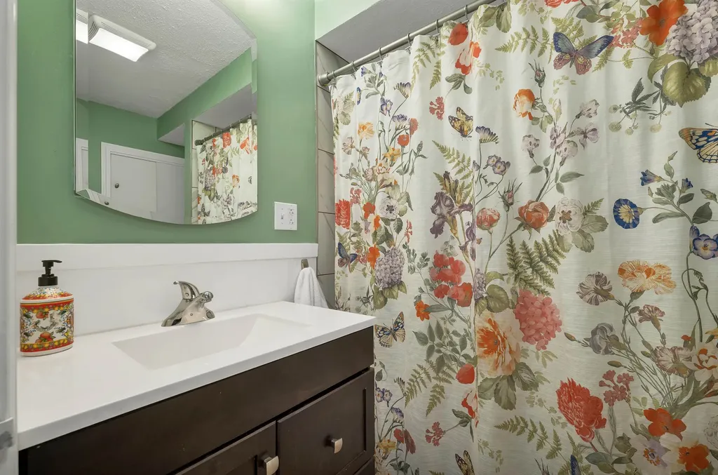 40 Shaker Road Concord NH 03301