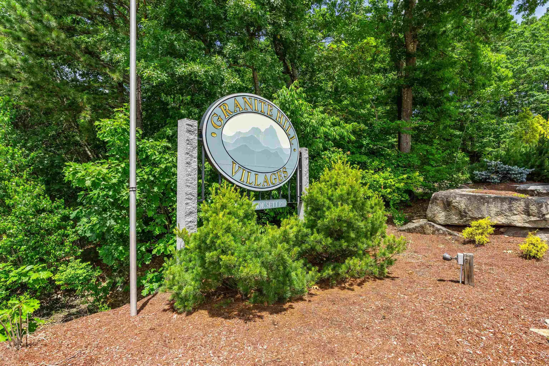 1465 Hooksett Road Hooksett NH 03106