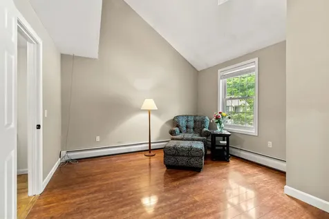 1465 Hooksett Road Hooksett NH 03106