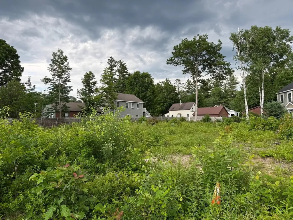 3 Profile Drive Woodstock NH 03262