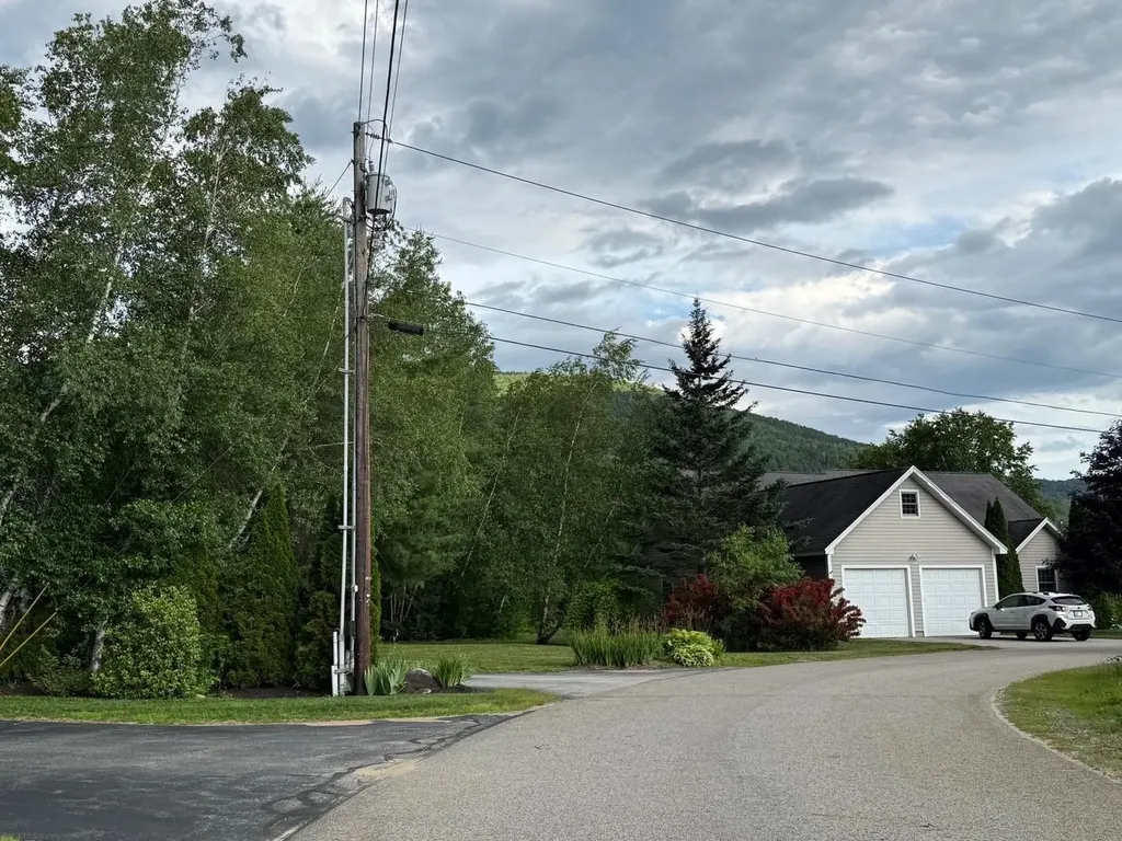 3 Profile Drive Woodstock NH 03262