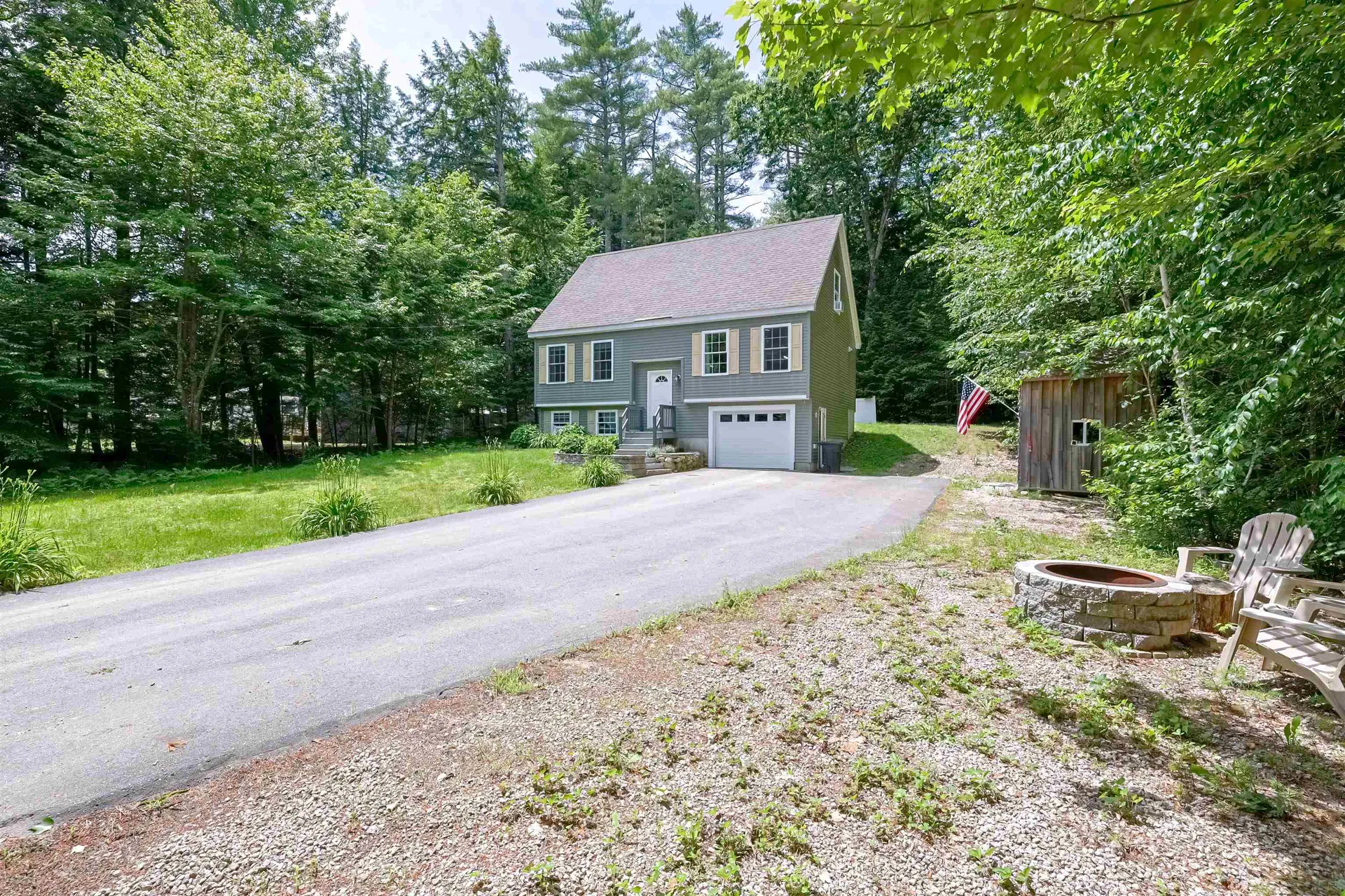 16 Lincoln Lane Barnstead NH 03225