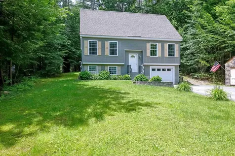 16 Lincoln Lane Barnstead NH 03225