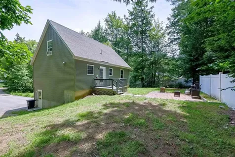 16 Lincoln Lane Barnstead NH 03225