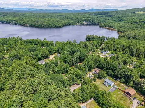16 Lincoln Lane Barnstead NH 03225