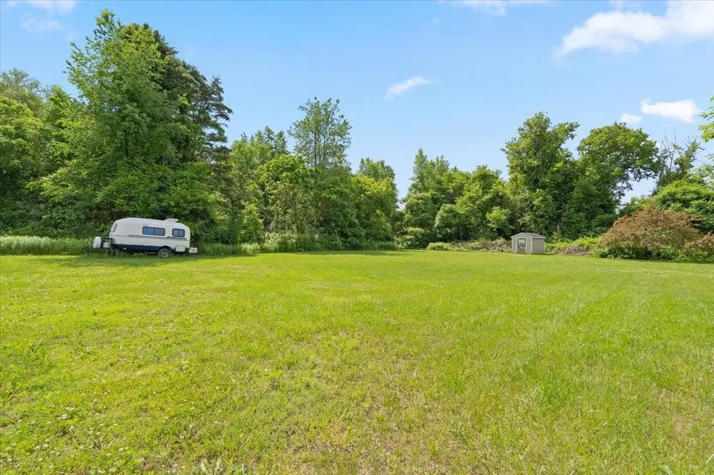 91 Shelburnewood Drive Shelburne VT 05482